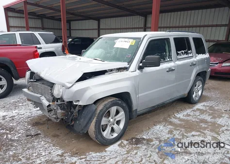 2009 Jeep Patriot Sport from USA, damaged, VIN 1J4FT28B59D159065